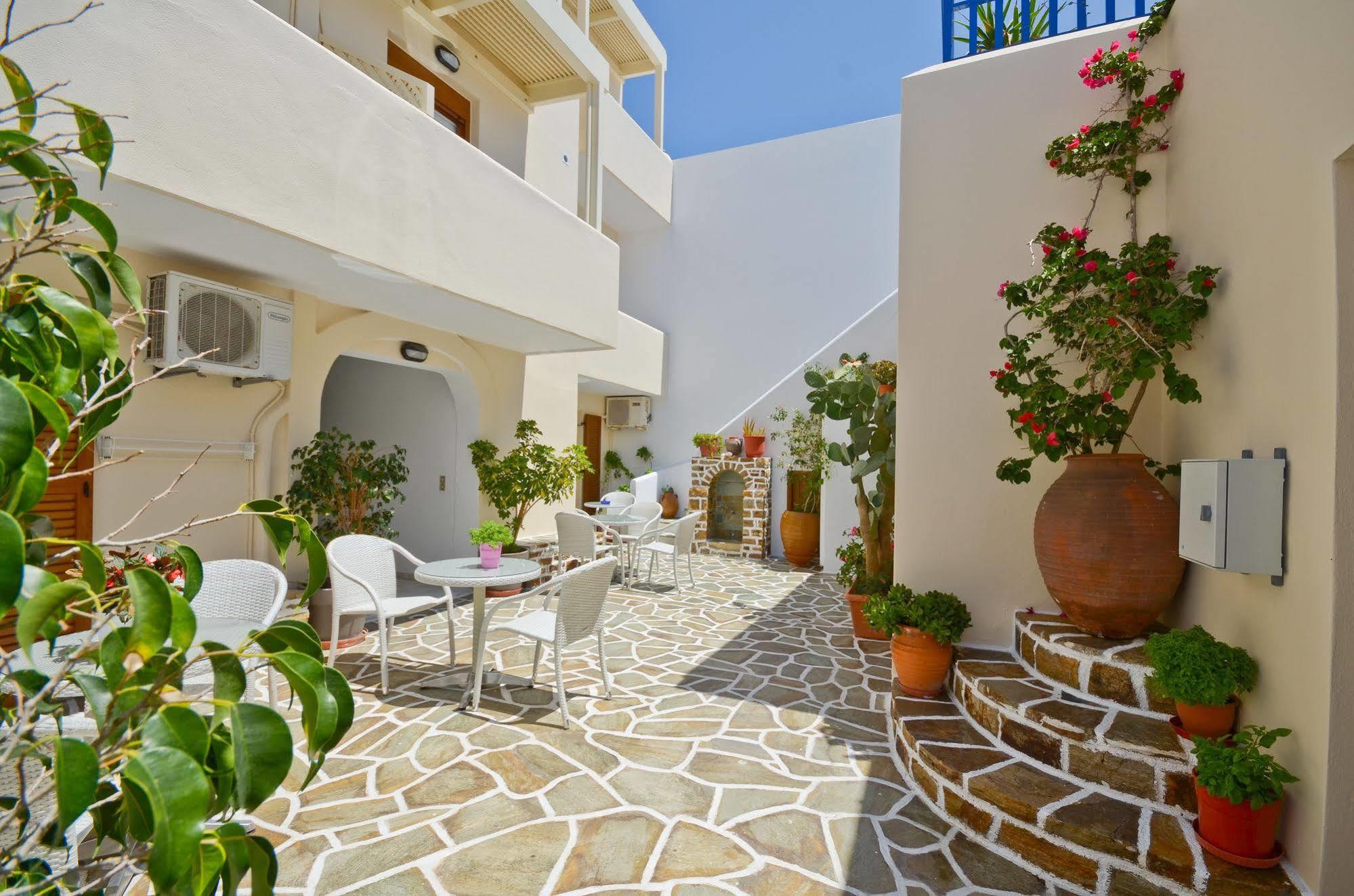 Margo Studios Naxos City Luaran gambar